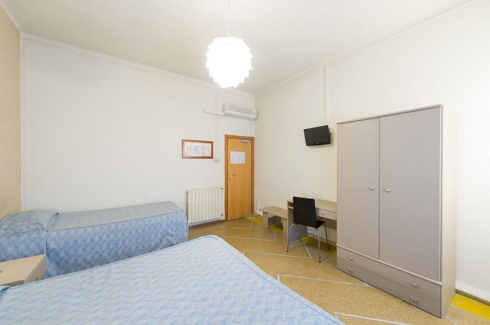 Hotel Moderno Pisa Exteriör bild