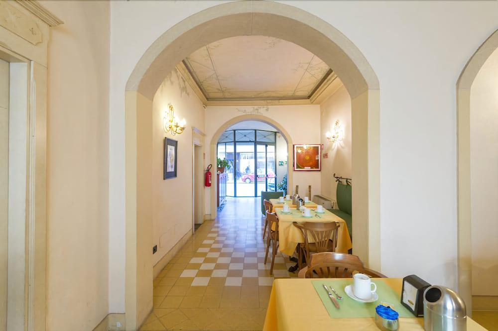 Hotel Moderno Pisa Exteriör bild